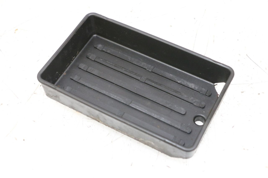 photo de ACCUBAK PIAGGIO VESPA GTS SUPER IE 125 (2009 - 2016) - Hoofdaanzicht