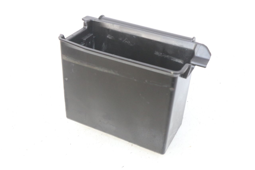 photo de ACCUBAK PIAGGIO VESPA PRIMAVERA 2T 50 (2013 - 2018) - Andere kijkhoek