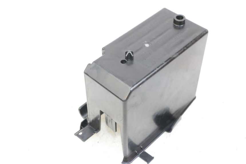 photo de ACCUBAK PIAGGIO VESPA PRIMAVERA 4T 50 (2021 - 2024) - Detail van het onderdeel