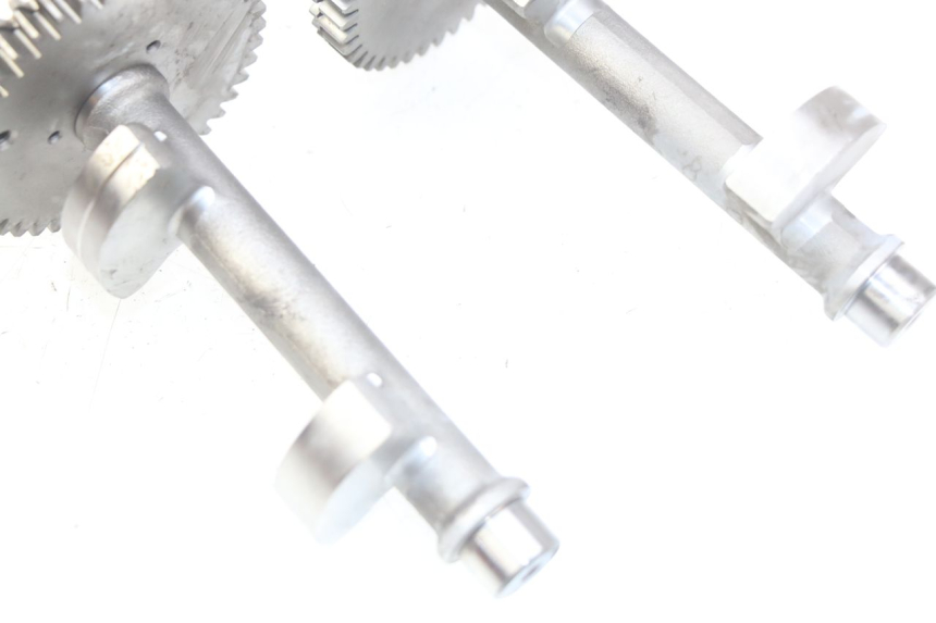 photo de MOTOREVENWICHTER HONDA FJS SILVERWING SILVER WING 400 (2009 - 2016) - Zoom op gebruiksstaat