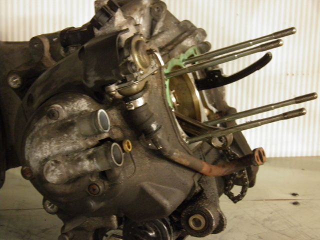 photo de ONDERKANT MOTOR PIAGGIO MP3 RL 125 (2006 - 2014) - Gecontroleerd onderdeel