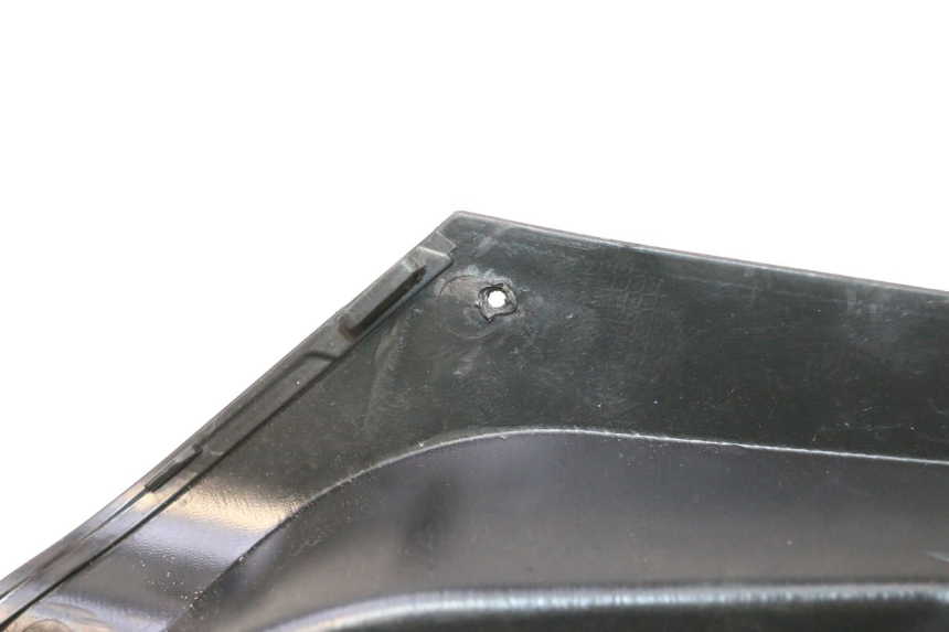 photo de RECHTER ACHTERSTE ZIJKANTSKIRT KEEWAY F-ACT FACT EVO 50 (2020 - 2026) - Detail van het onderdeel
