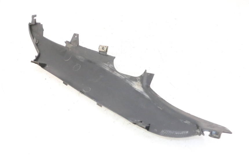 photo de rechter achterzijscherm onderzijde GILERA NEXUS 300 (2008 - 2013) - Detail van het onderdeel