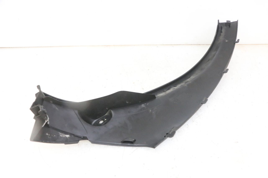 photo de rechter achterste dorpelplaat PIAGGIO MP3 LT 300 (2010 - 2016) - Technische close-up