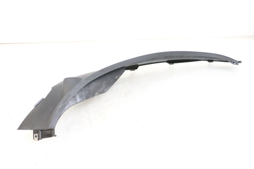 photo de rechter achterste dorpelplaat PIAGGIO MP3 500 (2011 - 2015) - Andere kijkhoek