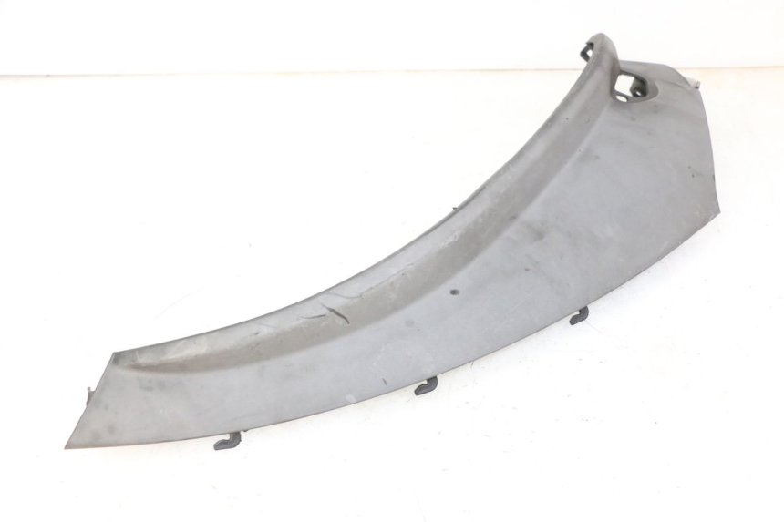 photo de rechter achterste dorpelplaat PIAGGIO MP3 RL 250 (2006 - 2010) - Bevestigingspunten