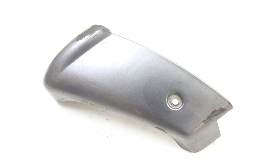 photo de rechter achterste dorpelplaat PIAGGIO VESPA GRANTURISMO 125 (2003 - 2007) - Hoofdaanzicht