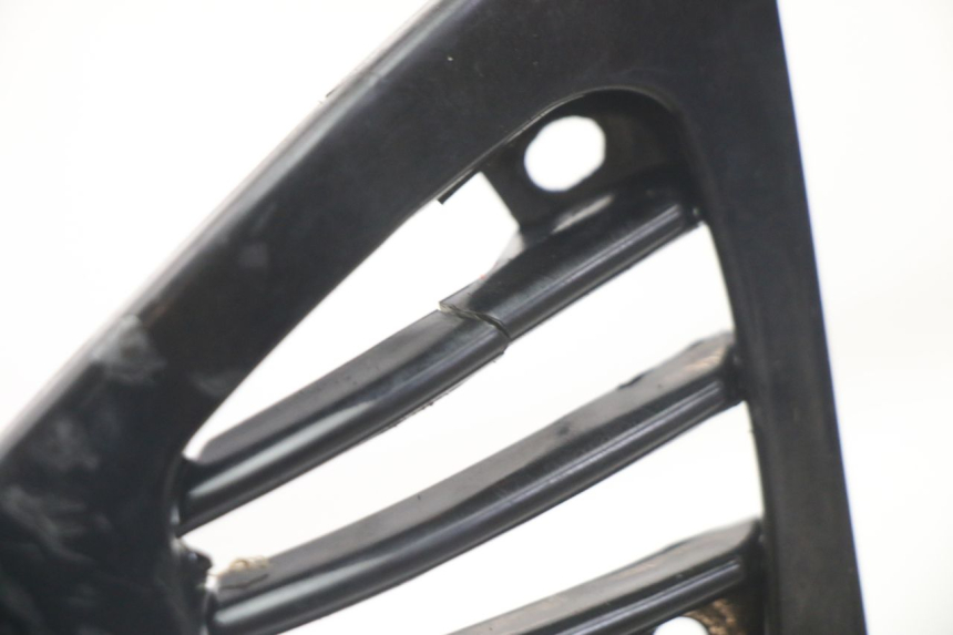 photo de rechter achterste dorpelplaat PIAGGIO VESPA LX 2T 50 (2005 - 2013) - Bevestigingspunten