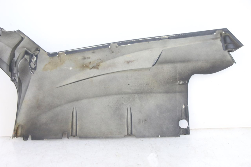 photo de rechter achterste dorpelplaat PEUGEOT SPEEDFIGHT 4 4T 50 (2015 - 2020) - Zoom op gebruiksstaat