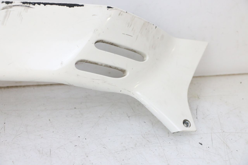 photo de rechter achterste dorpelplaat PIAGGIO VESPA GTS SUPER IE 125 (2009 - 2016) - Markeringen en referenties