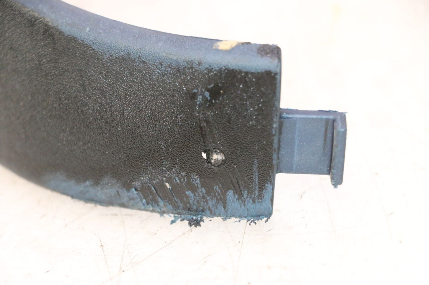 photo de rechter achterste dorpelplaat PIAGGIO VESPA LX 2T 50 (2005 - 2013) - Technische close-up