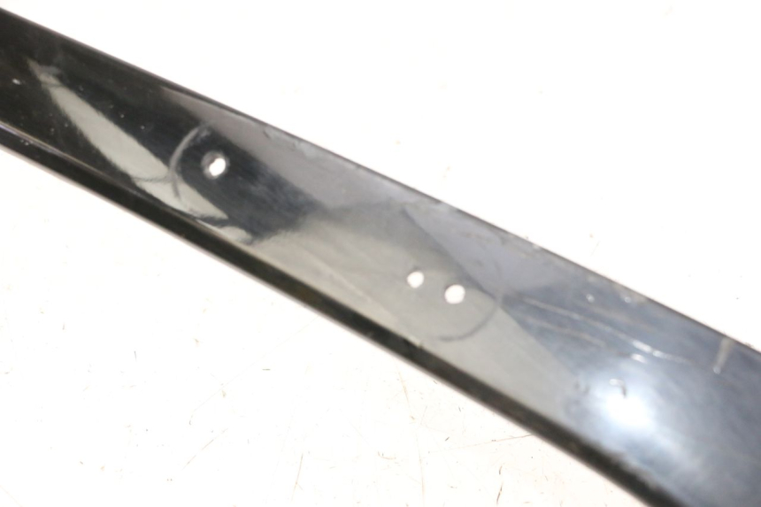 photo de rechter achterste dorpelplaat PIAGGIO VESPA S 2T 50 (2007 - 2014) - Zoom op gebruiksstaat