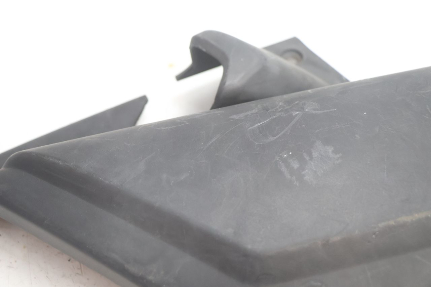 photo de rechter achterste dorpelplaat YAMAHA XMAX X-MAX 125 (2006 - 2009) - Zoom op gebruiksstaat