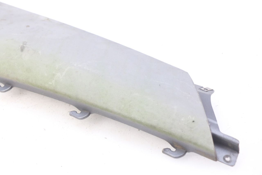 photo de rechter achterste dorpelplaat PIAGGIO X9 EVOLUTION 125 (2003 - 2007) - Andere kijkhoek