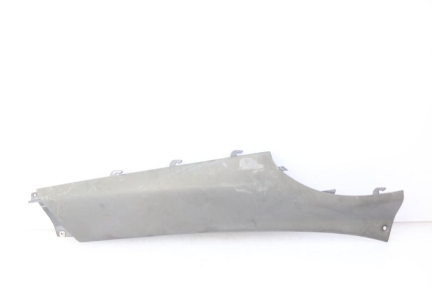 photo de rechter achterste dorpelplaat PIAGGIO X9 EVOLUTION 125 (2003 - 2007) - Hoofdaanzicht