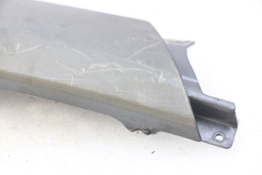 photo de rechter achterste dorpelplaat PIAGGIO X9 EVOLUTION 125 (2003 - 2007) - Overzicht