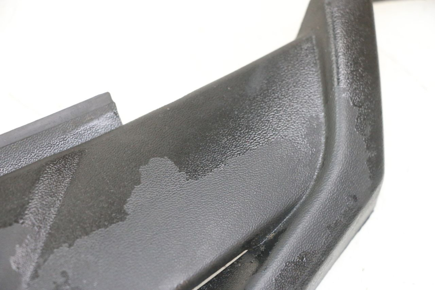 photo de rechter achterste dorpelplaat YAMAHA YP X-MAX XMAX 400 (2014 - 2017) - Andere kijkhoek