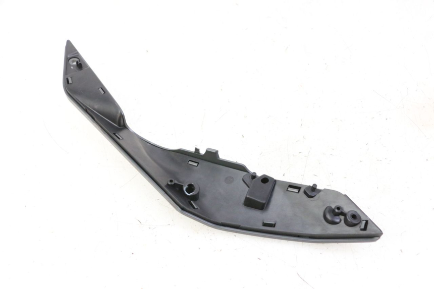 photo de rechter achterste dorpelplaat SEGWAY NINEBOT ZT3 PRO 1 - Andere kijkhoek