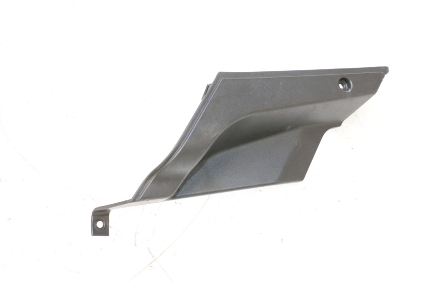 photo de ACHTERLINKSE ZIJKANTSKIRT KEEWAY F-ACT FACT EVO 50 (2020 - 2026) - Bevestigingspunten