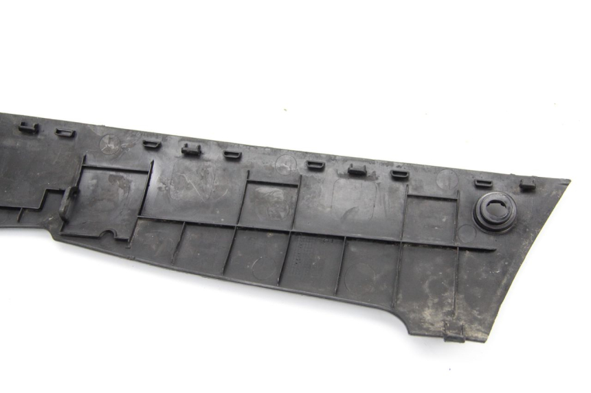 photo de Achterste linker dorpel PEUGEOT KISBEE 4T 50 (2010 - 2017) - Technische close-up