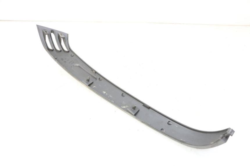 photo de Achterste linker dorpelplaat PIAGGIO LXV 4T 50 (2009 - 2013) - Andere kijkhoek