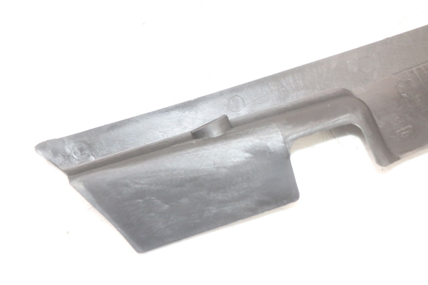 photo de Achterste linker dorpel MASH LEGEND'R 4T 50 (2021 - 2025) - Detail van het onderdeel