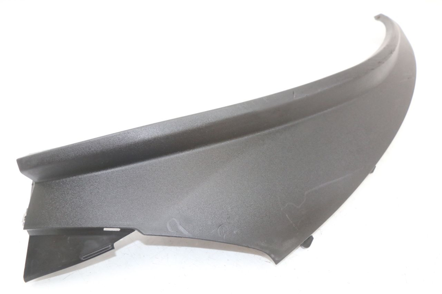 photo de Achterste linker dorpelplaat PIAGGIO MP3 125 (2006 - 2014) - Detail van het onderdeel