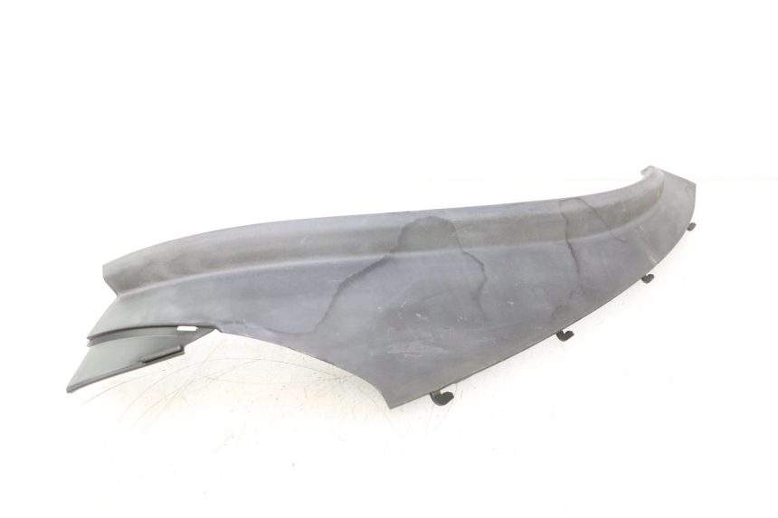 photo de Achterste linker dorpelplaat PIAGGIO MP3 125 (2006 - 2014) - Hoofdaanzicht