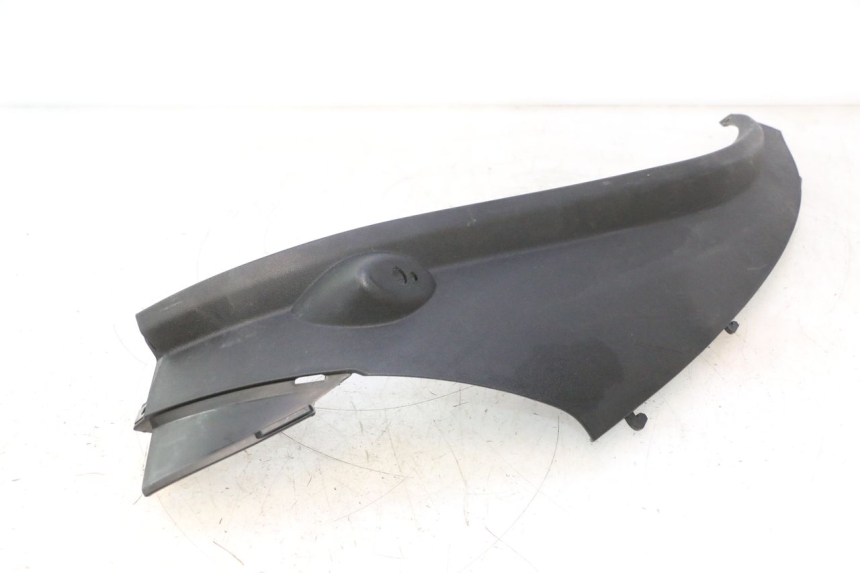photo de Achterste linker dorpelplaat PIAGGIO MP3 500 (2011 - 2015) - Bevestigingspunten