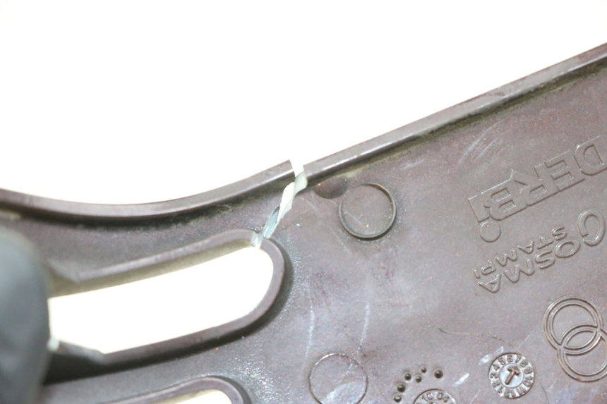 photo de Achterste linker dorpelplaat PIAGGIO VESPA LX IE 125 (2010 - 2012) - Zoom op gebruiksstaat