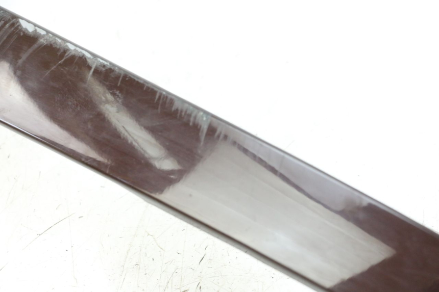 photo de Achterste linker dorpelplaat PIAGGIO VESPA LX IE 125 (2010 - 2012) - Bevestigingspunten