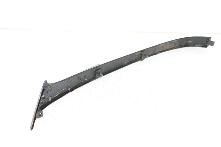 photo de Achterste linker dorpelplaat PIAGGIO VESPA S 2T 50 (2007 - 2014) - Bevestigingspunten