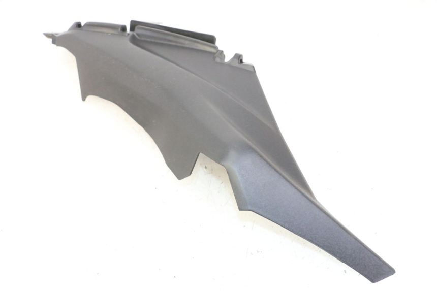 photo de Achterste linker dorpel YAMAHA XMAX X-MAX 125 (2021 - 2025) - Bevestigingspunten