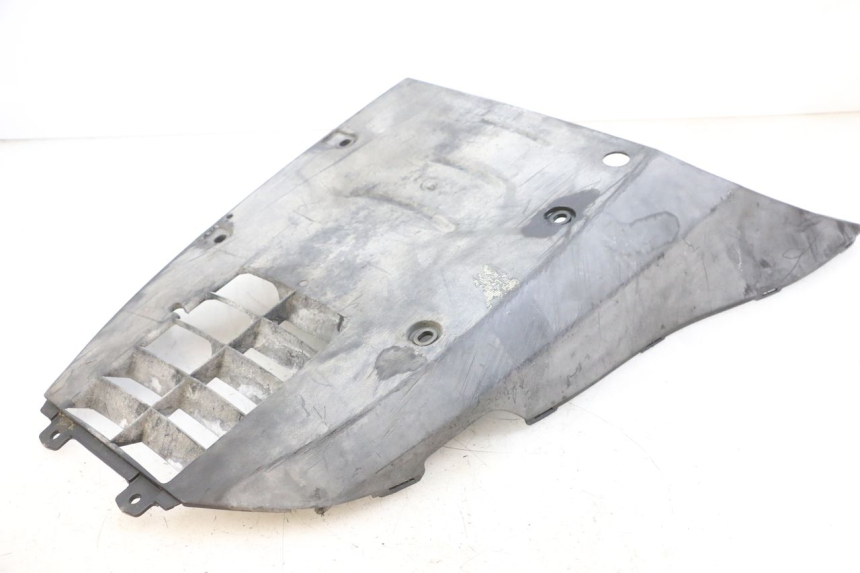 photo de Dorpel SUZUKI BURGMAN 125 (2007 - 2014) - Bevestigingspunten