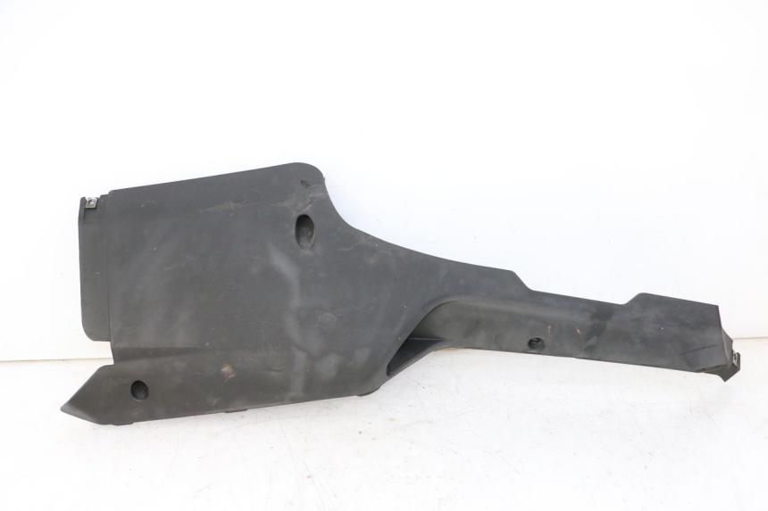 photo de rechter dorpel QUADRO 4 4D 350 (2015 - 2018) - Detail van het onderdeel