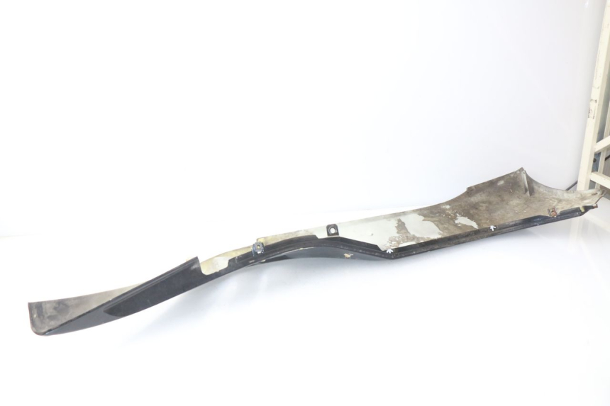 photo de rechter dorpel JONWAY AZTRAL 125 (2008 - 2017) - Kenmerkende details