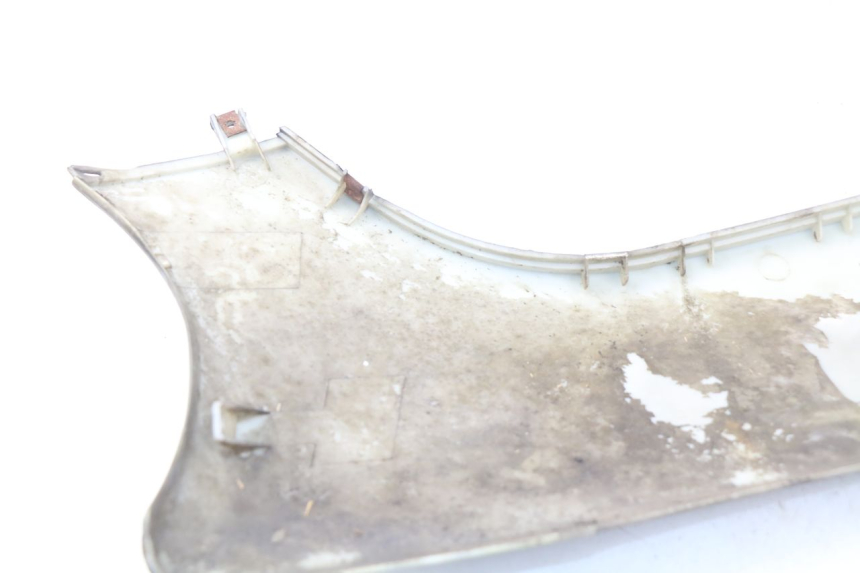 photo de rechter dorpel JONWAY AZTRAL 125 (2008 - 2017) - Staat van het oppervlak