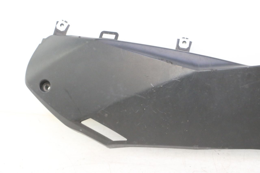 photo de rechter dorpel BMW C SPORT 650 (2015 - 2021) - Detail van het onderdeel