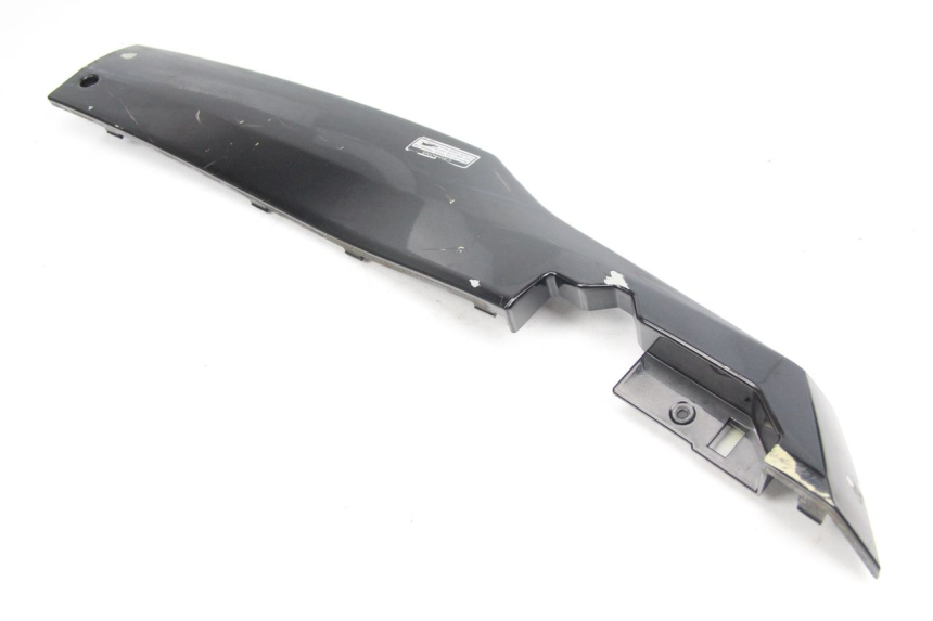 photo de RECHTER ZIJKANTSKIRT KYMCO DINK 4T 50 (2007 - 2018) - Detail van het onderdeel