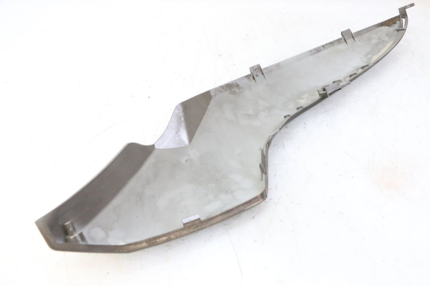 photo de RECHTER ZIJKWAND KYMCO DINK STREET 125 (2009 - 2014) - Technische close-up