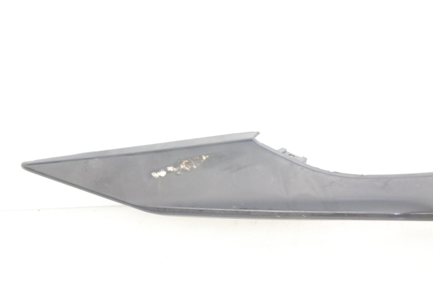 photo de RECHTER ZIJKANTSKIRT JM MOTORS EVOLIS 4T 50 (2018 - 2022) - Staat van het oppervlak