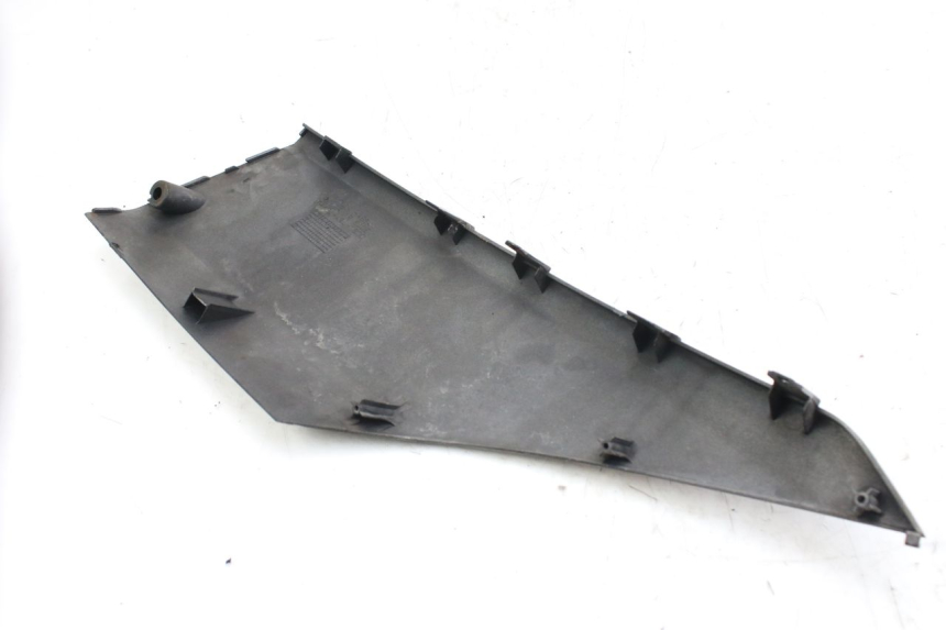 photo de rechter dorpel HONDA FES S-WING SWING ABS 125 (2007 - 2015) - Detail van het onderdeel