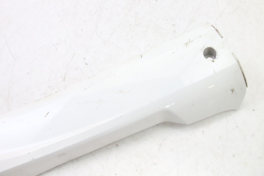 photo de rechter dorpel SYM FIDDLE 3 III 125 (2014 - 2020) - Zoom op gebruiksstaat