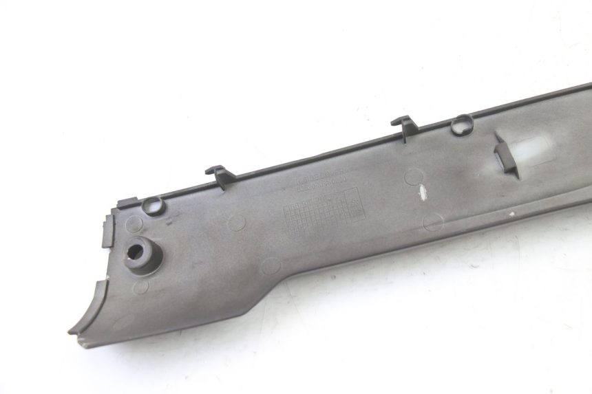 photo de rechter dorpel SYM FIDDLE 3 III 50 (2014 - 2020) - Staat van het oppervlak