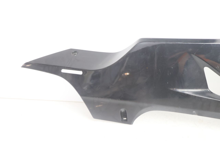 photo de RECHTE ZIJKANTSIJSTUK HONDA FJS SILVER WING SILVERWING 400 (2005 - 2008) - Detail van het onderdeel