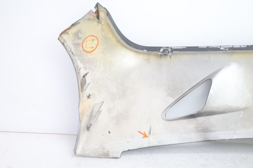 photo de RECHTE ZIJKANTSIJSTUK HONDA FJS SILVER WING SILVERWING 400 (2005 - 2008) - Markeringen en referenties