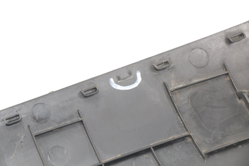 photo de rechter dorpel PEUGEOT KISBEE 2T 50 (2010 - 2017) - Andere kijkhoek