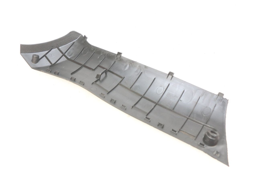 photo de rechter dorpel PEUGEOT KISBEE 2T 50 (2010 - 2017) - Detail van het onderdeel