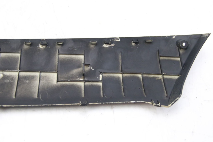 photo de RECHTER ZIJKANTSKIRT PEUGEOT KISBEE 2T 50 (2018 - 2022) - Technische close-up