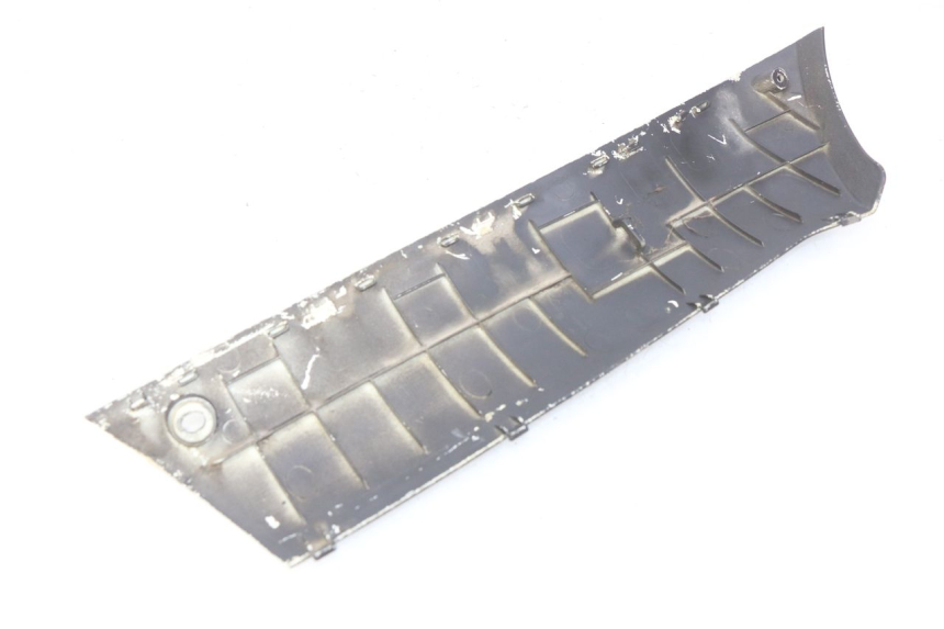 photo de rechter dorpel PEUGEOT KISBEE 4T 50 (2010 - 2017) - Andere kijkhoek